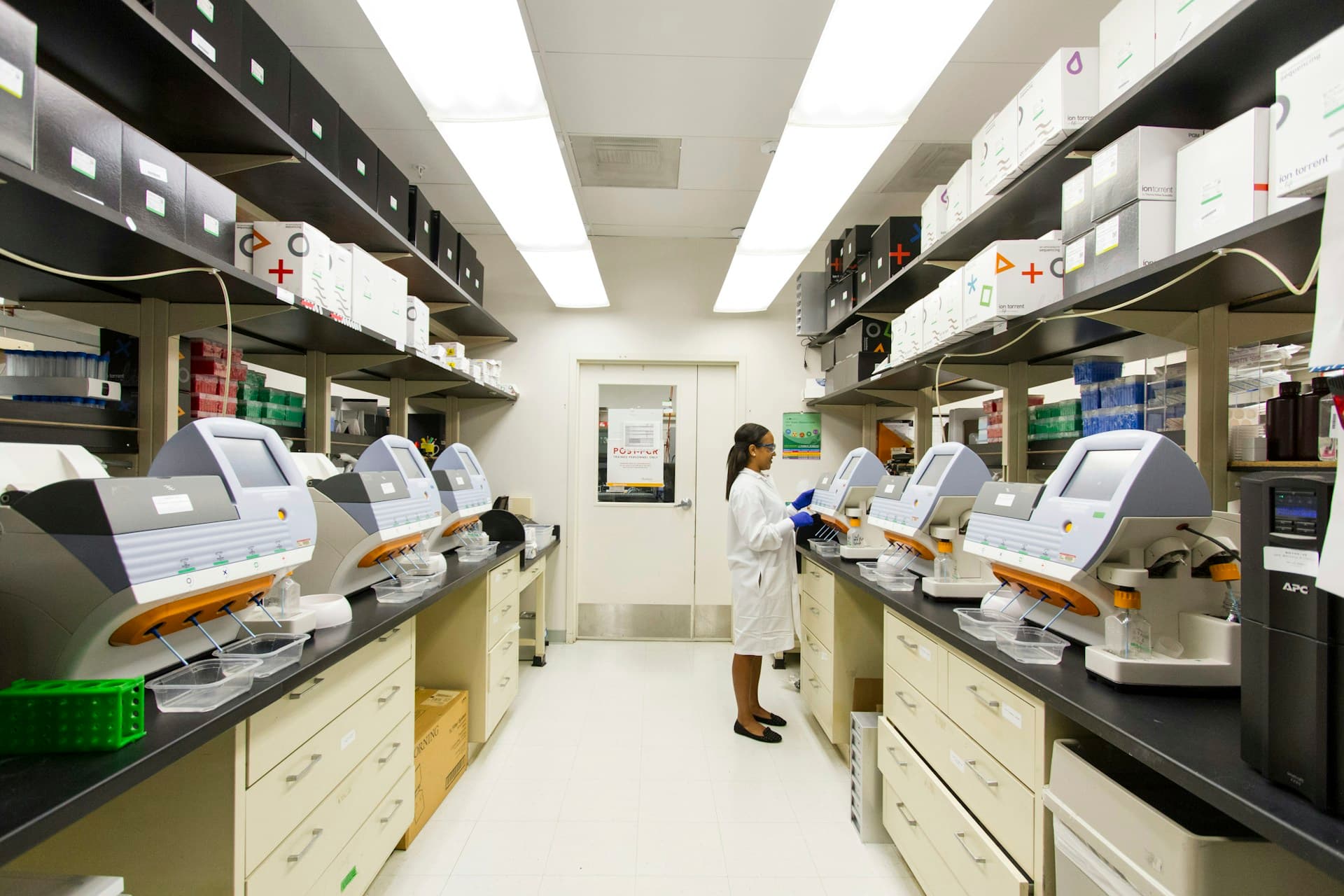 High precision industrial quality assurance and laboratory testing