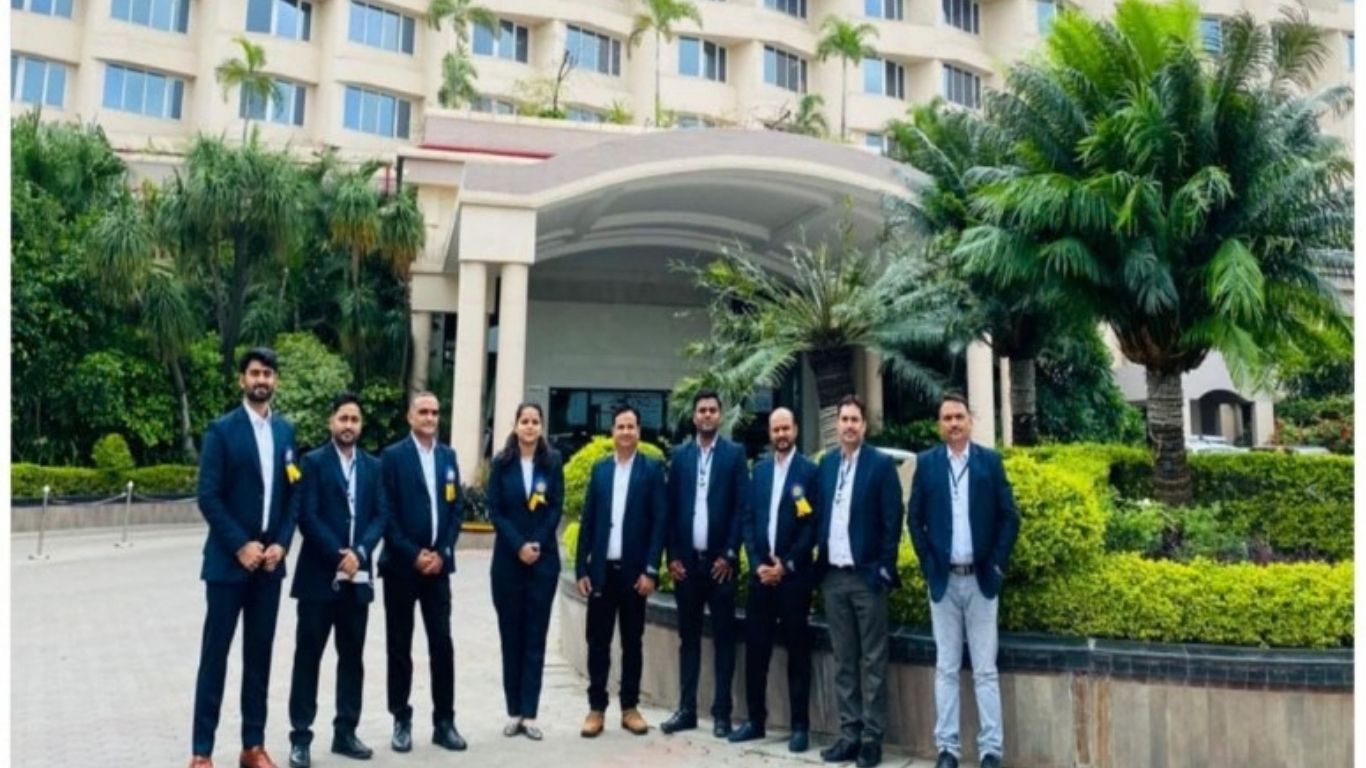 🤝 Together We Grow, Together We Achieve. A strong team, shared vision, and a commitment to excellence.