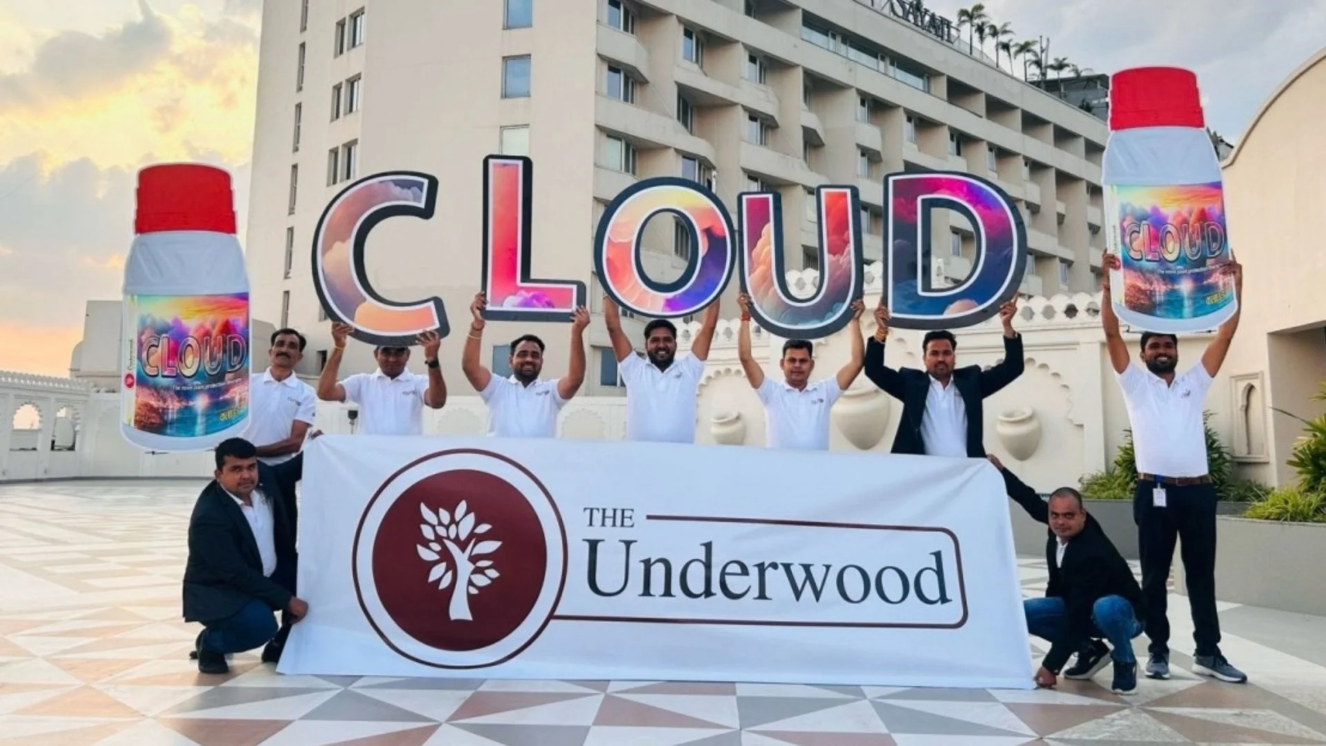 One Team. One Vision. One Underwood